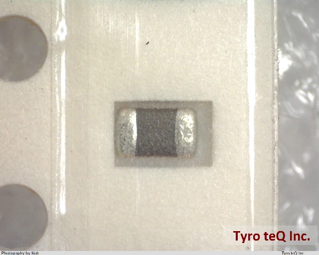 GRM219F11C105ZA01D