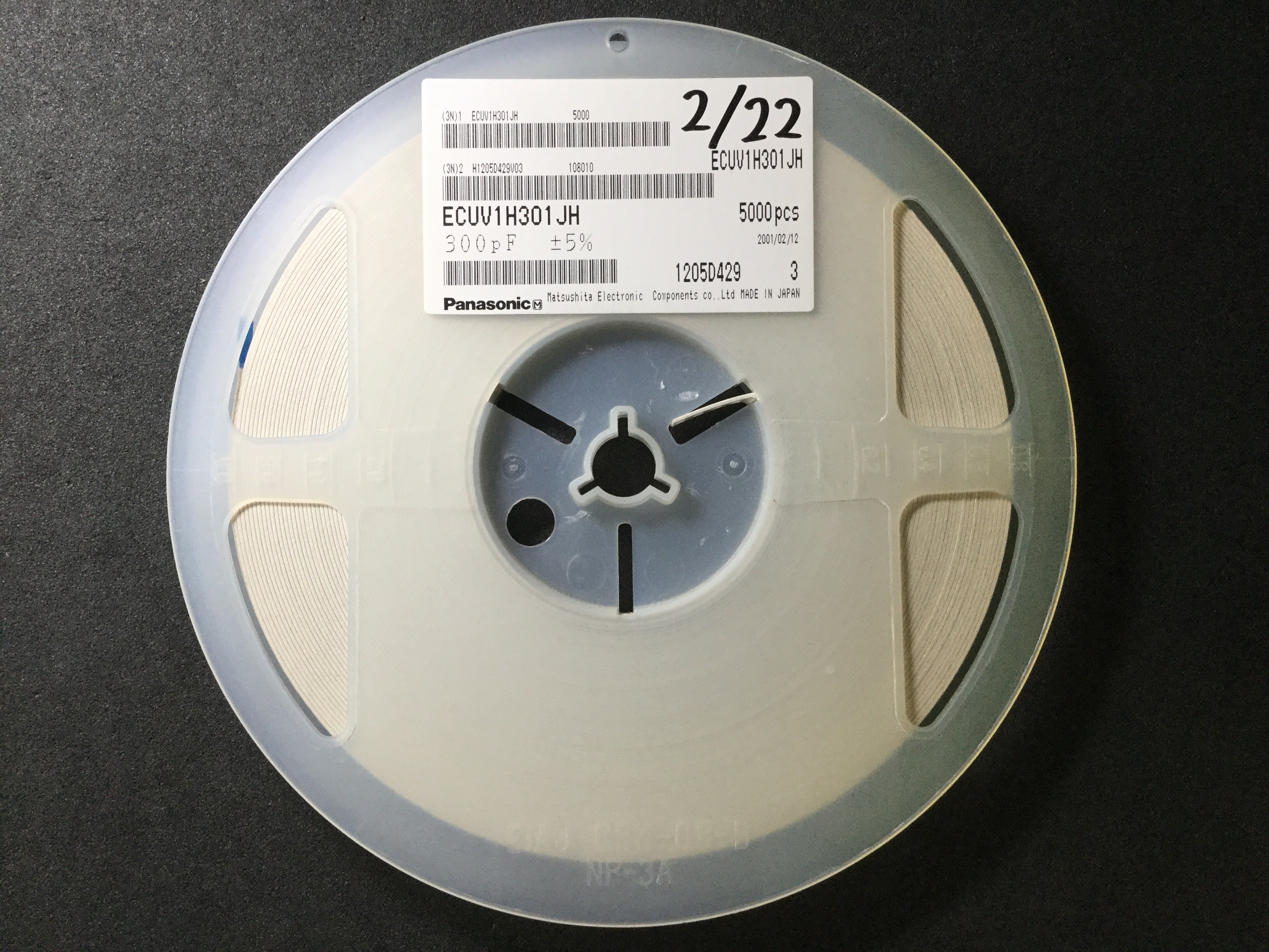 ECUV1H301JH