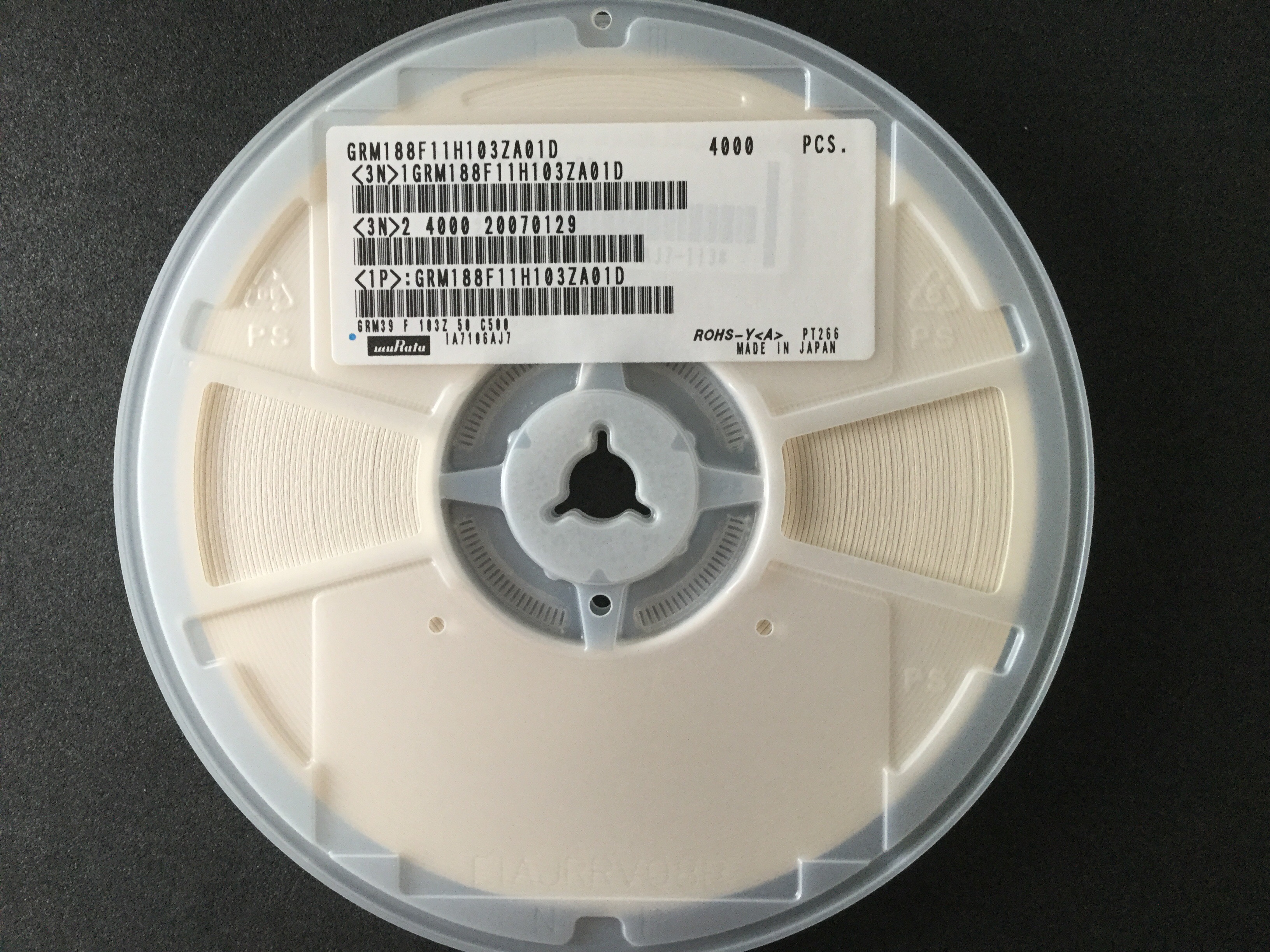 GRM188F11H103ZA01D