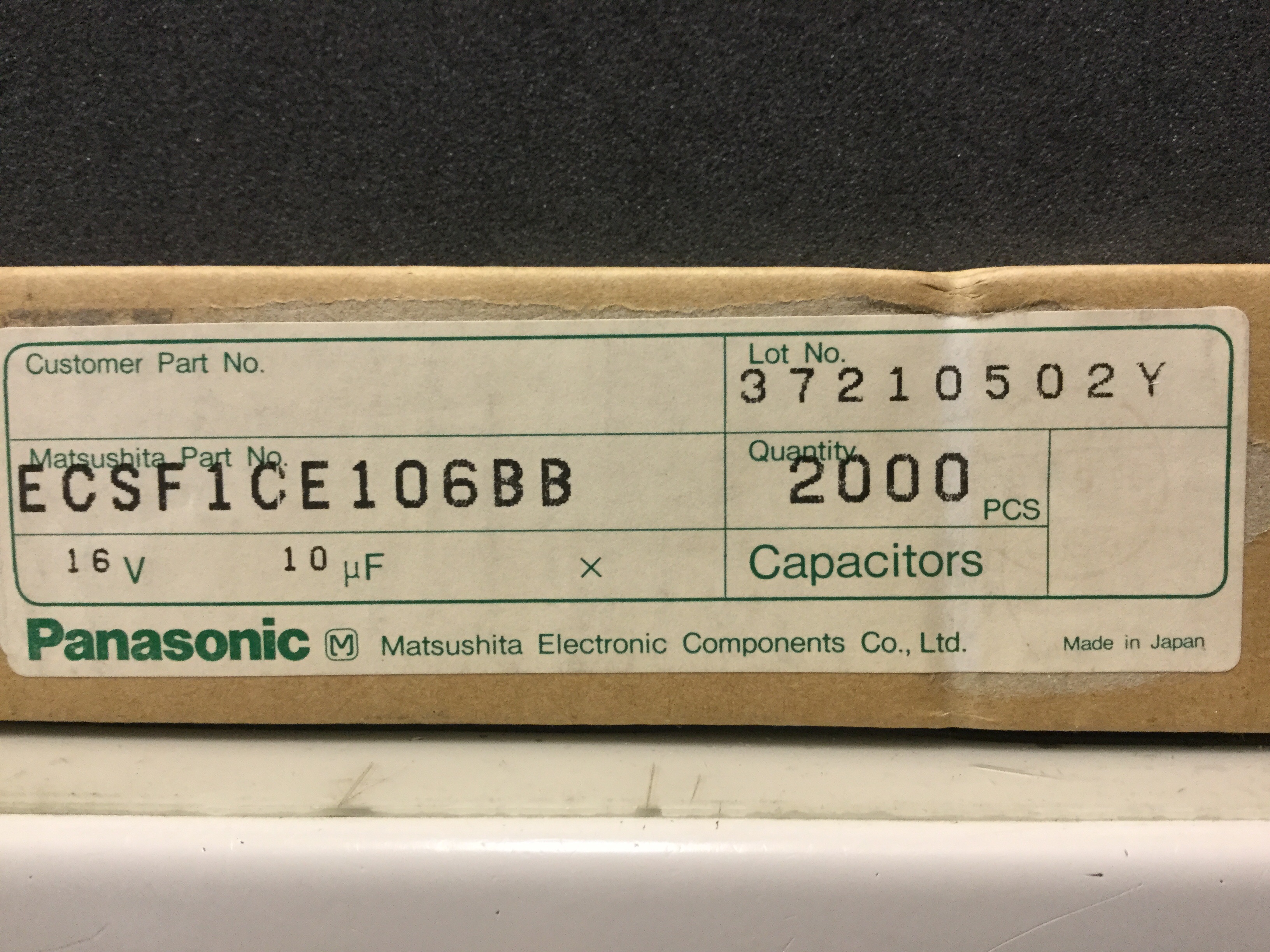 ECSF1CE106