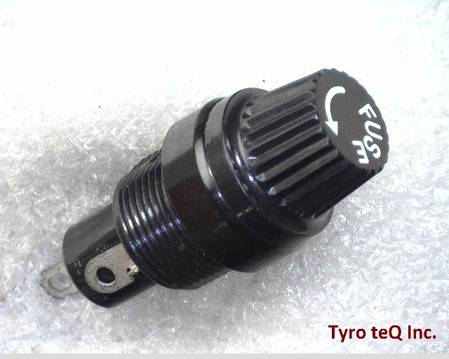 F-7152