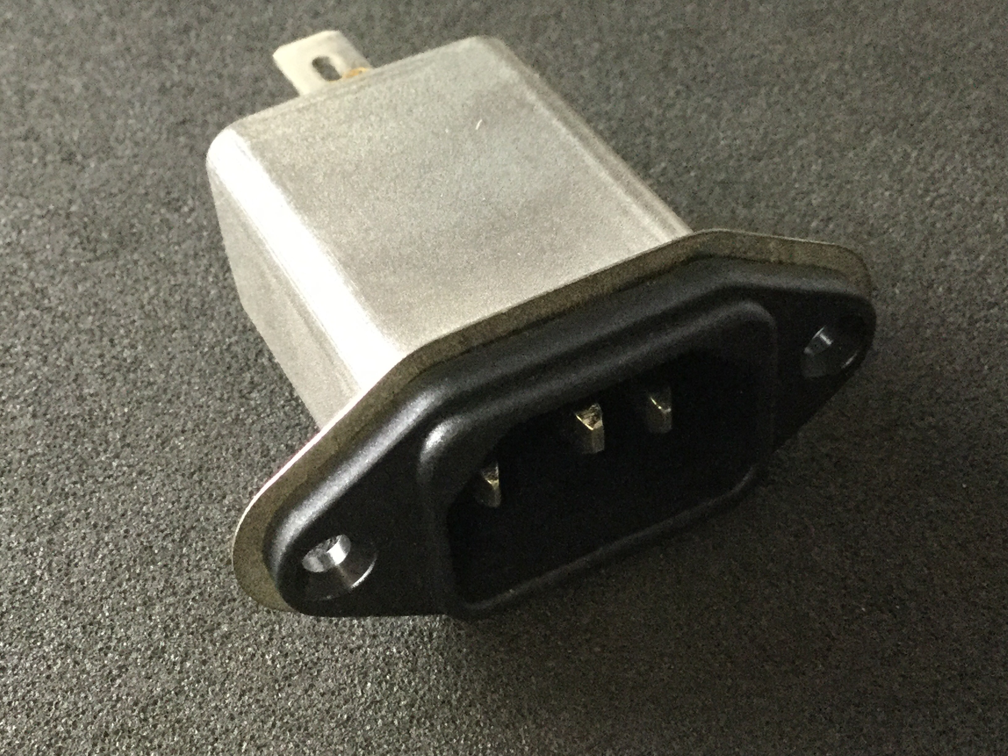 FN9223-10/06