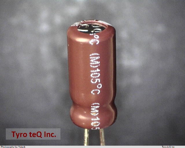 EKMG500ELL100ME11D