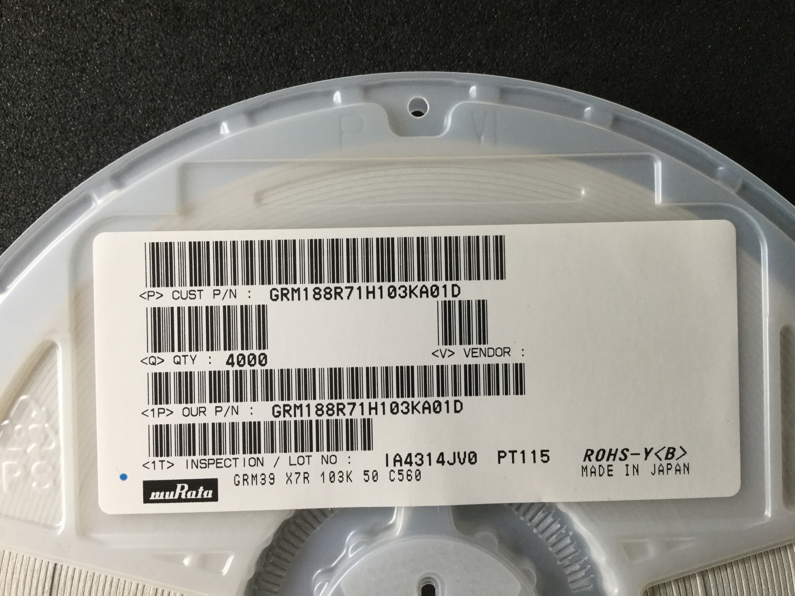 GRM188R71H103KA01D