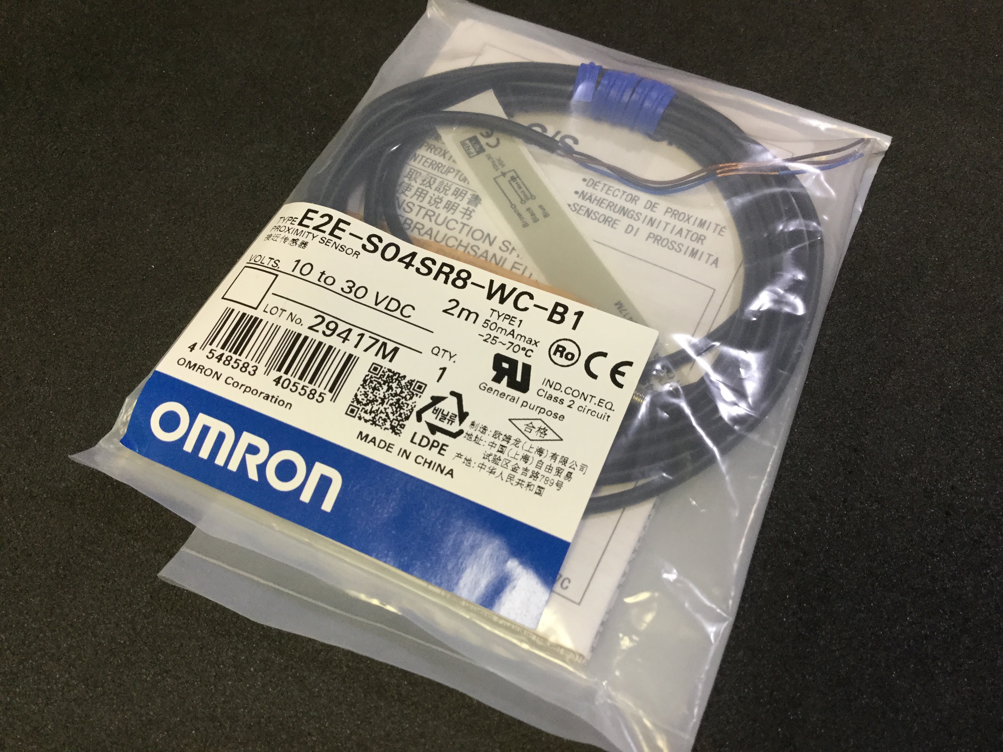 E2E-S04SR8-WC-B1 2M