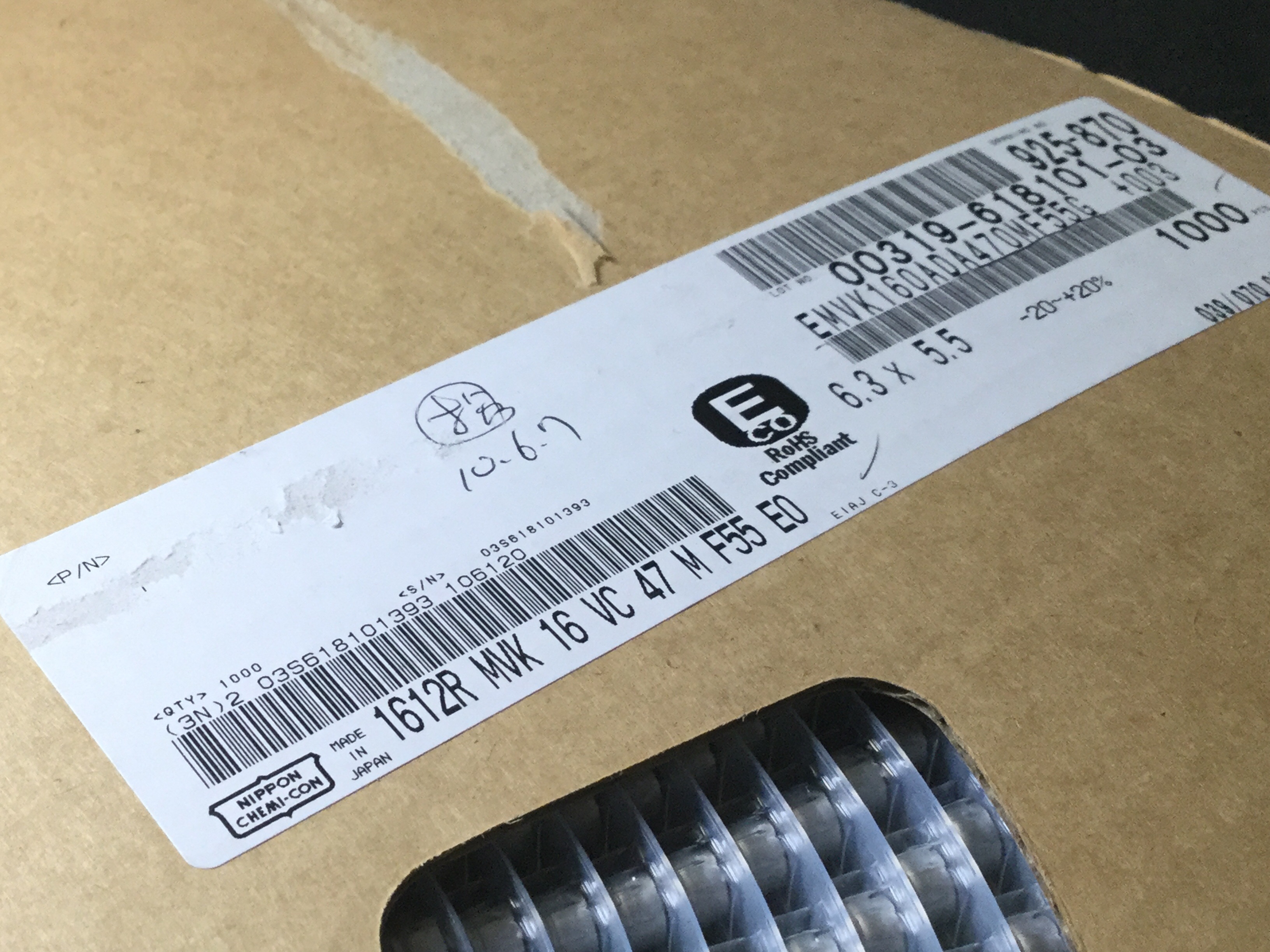 EMVK160ADA470MF55G