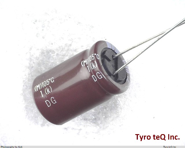 EKY-350ELL681MK20S