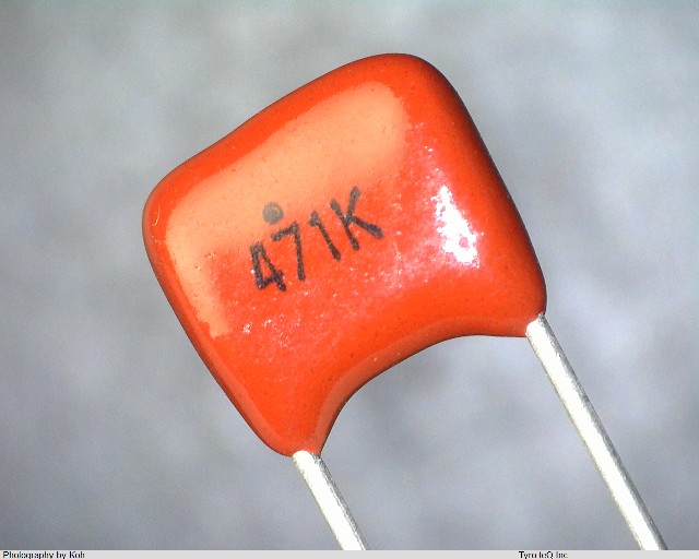ECQB1H471KF