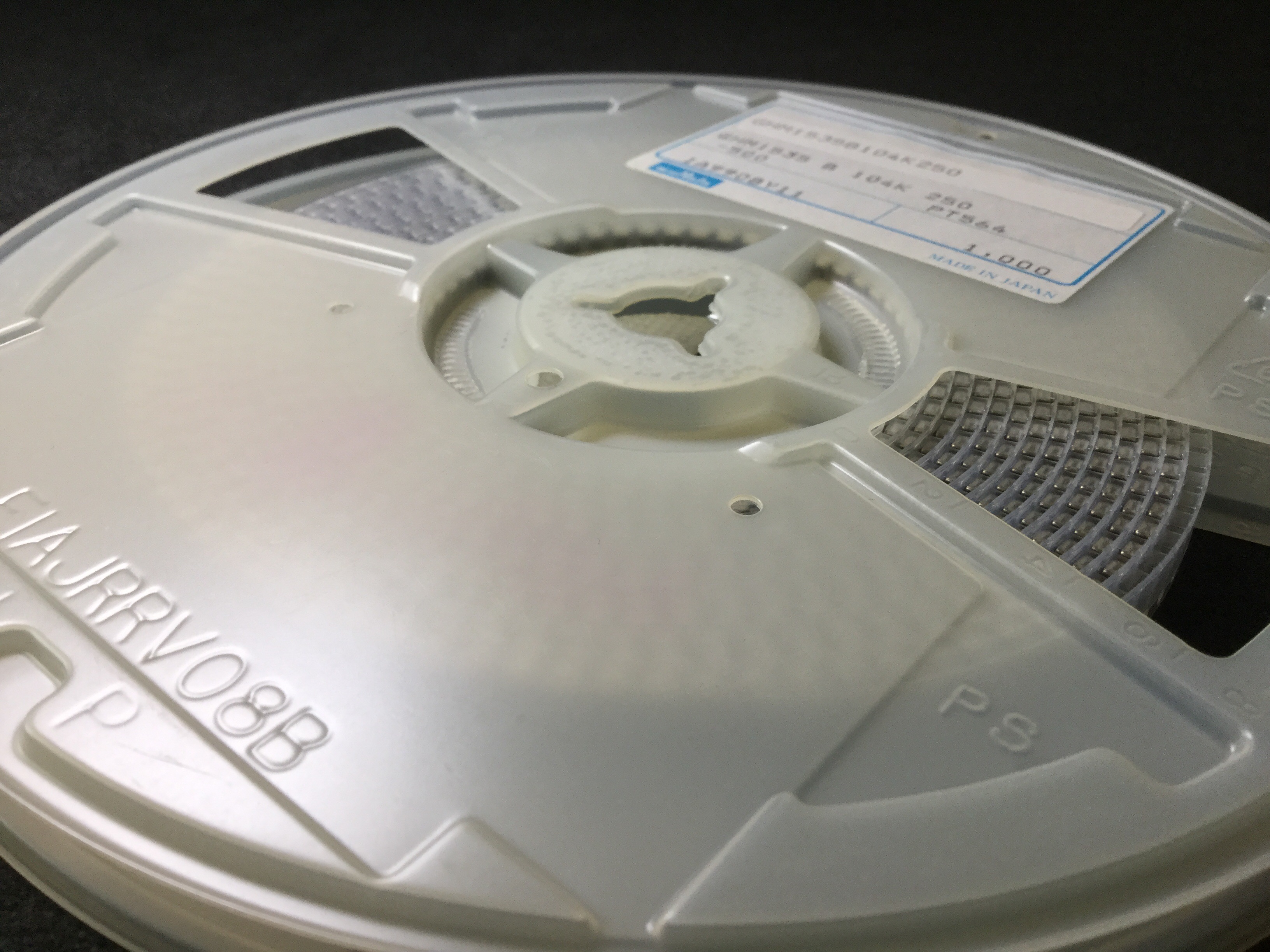 GHM1535B104K250