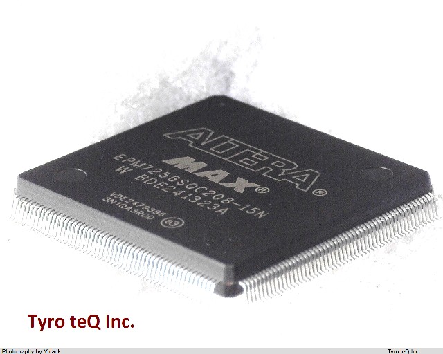 EPM7256SQC208-15N