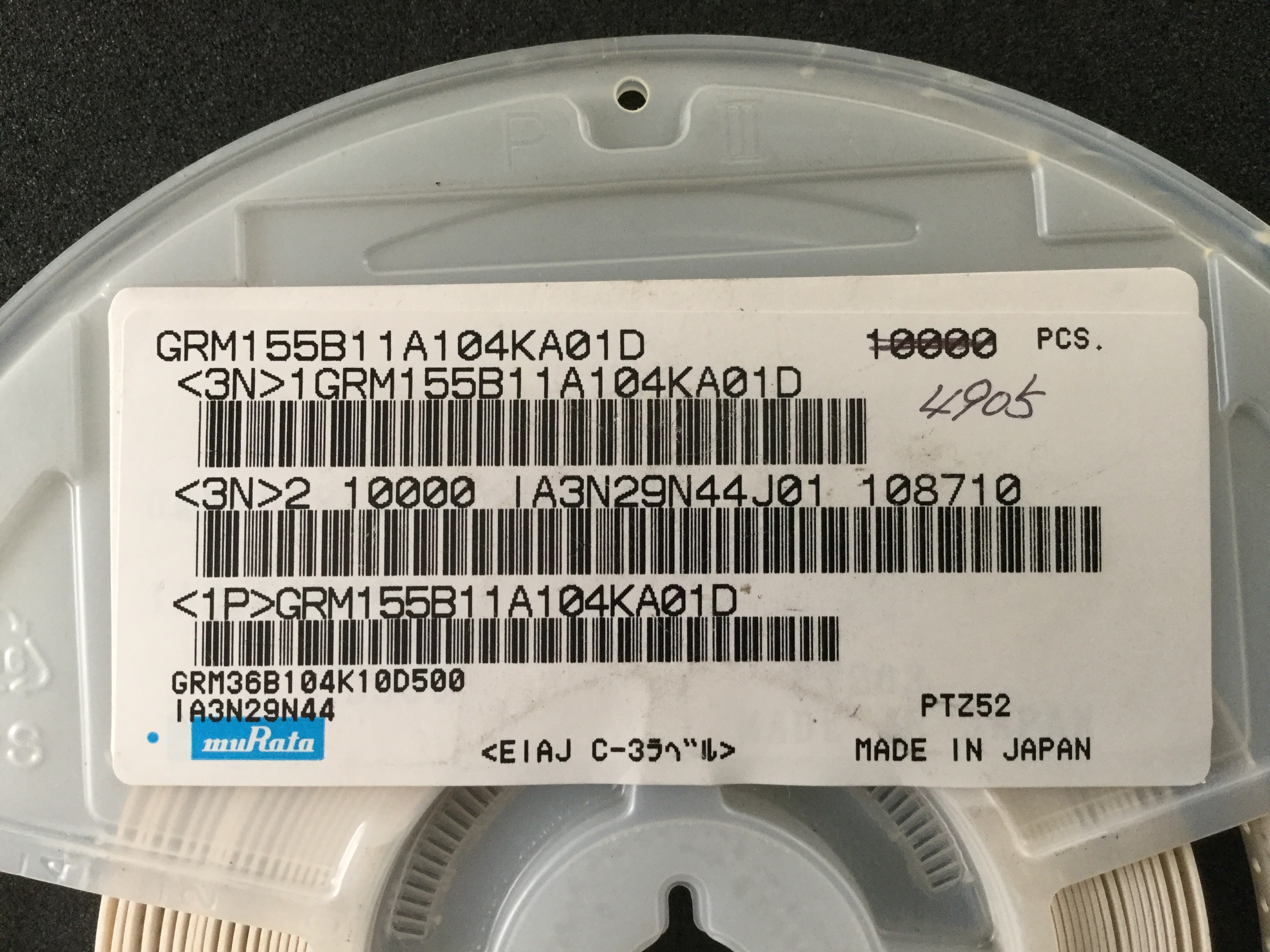 GRM155B11A104KA01D