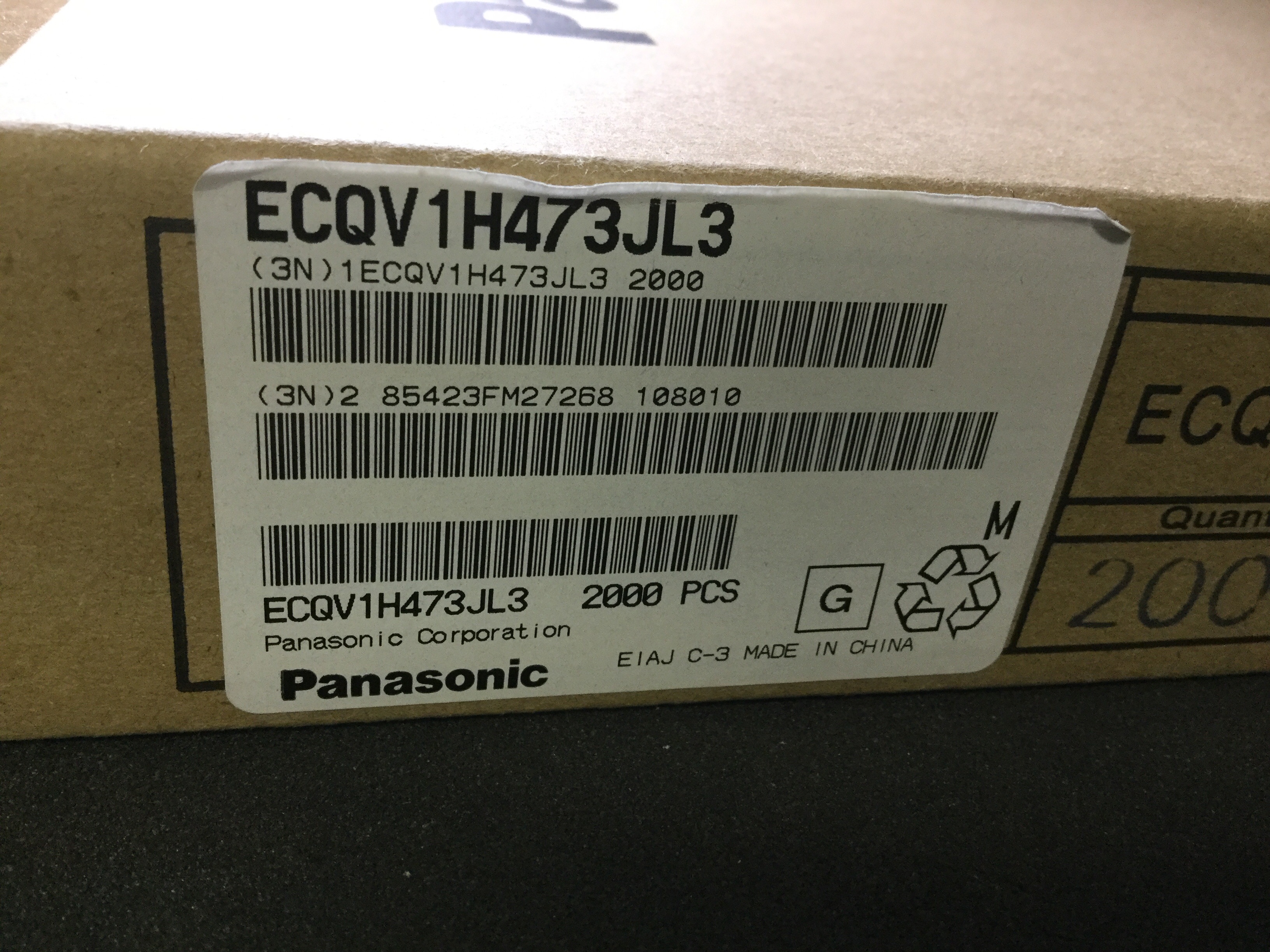 ECQV1H473JL3