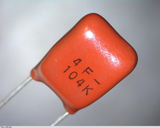 ECQB1H104KF
