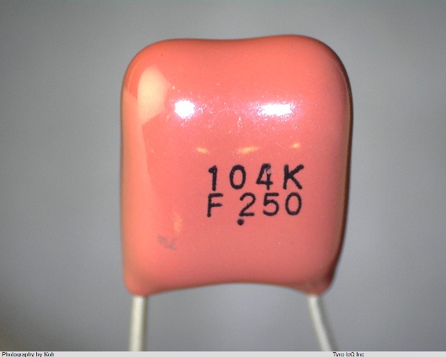 ECQE2104KB