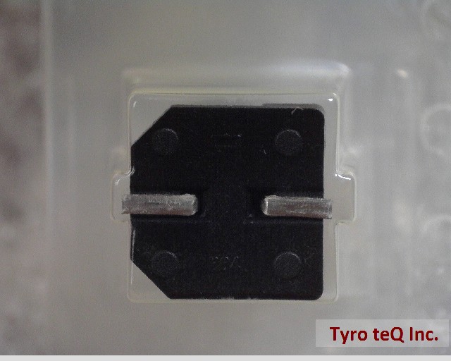 EMKA100ADA101MF80G