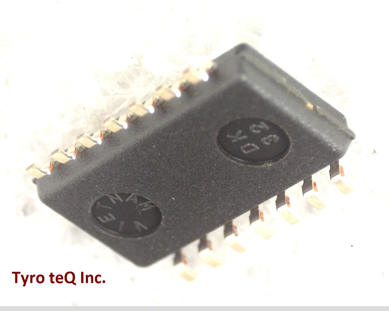 HD74HC14FP-E