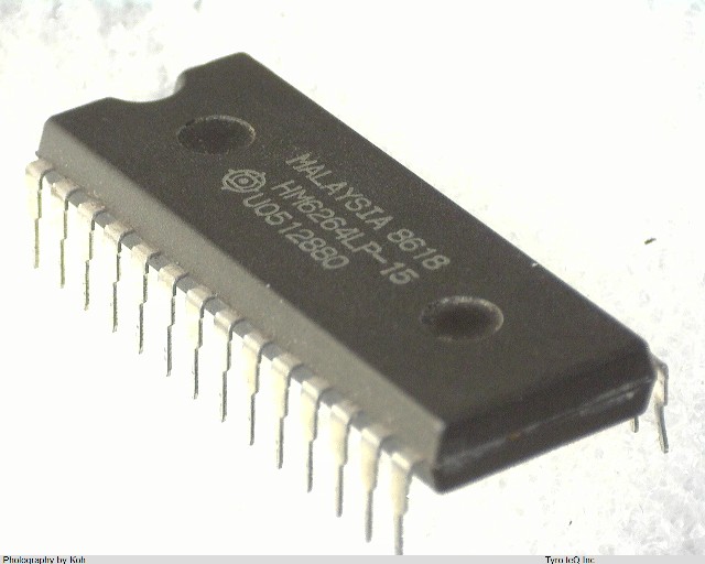 HM6264LP-15