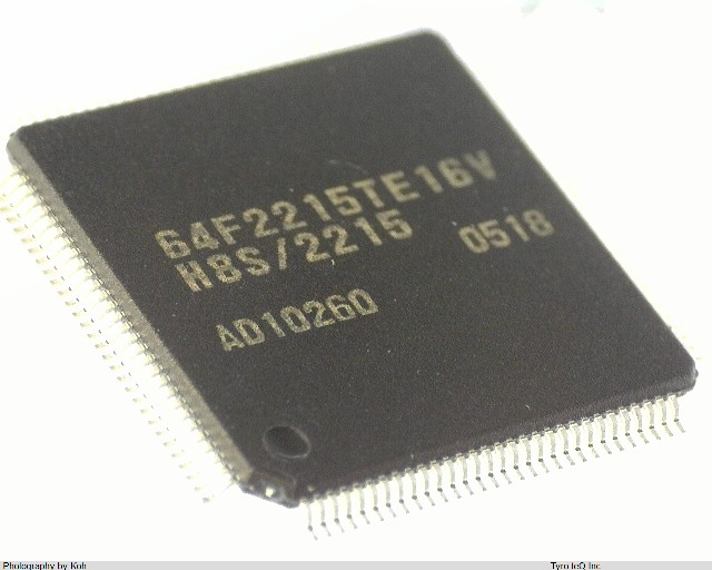 HD64F2215TE16V