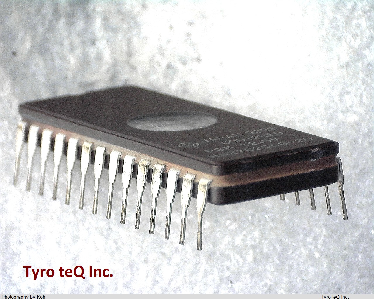 HN27C256G-20
