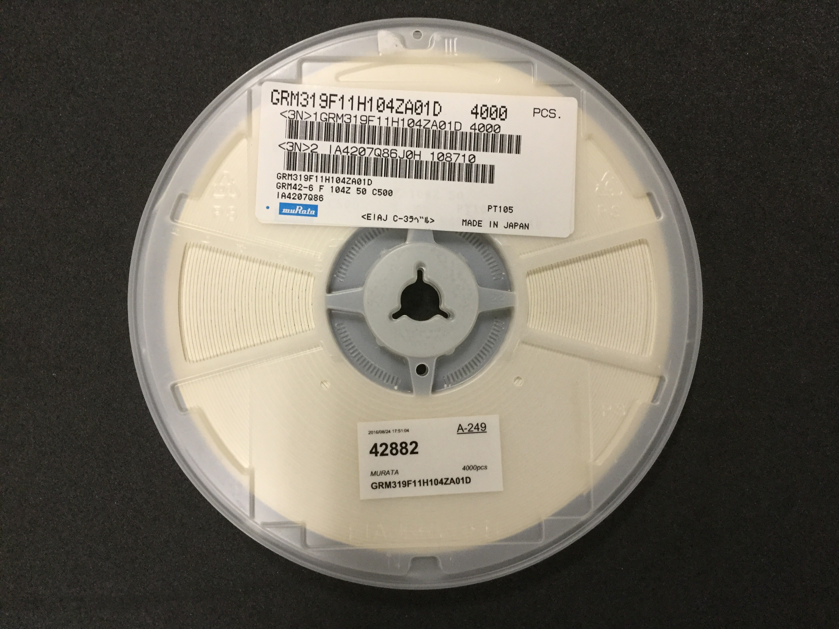 GRM319F11H104ZA01D