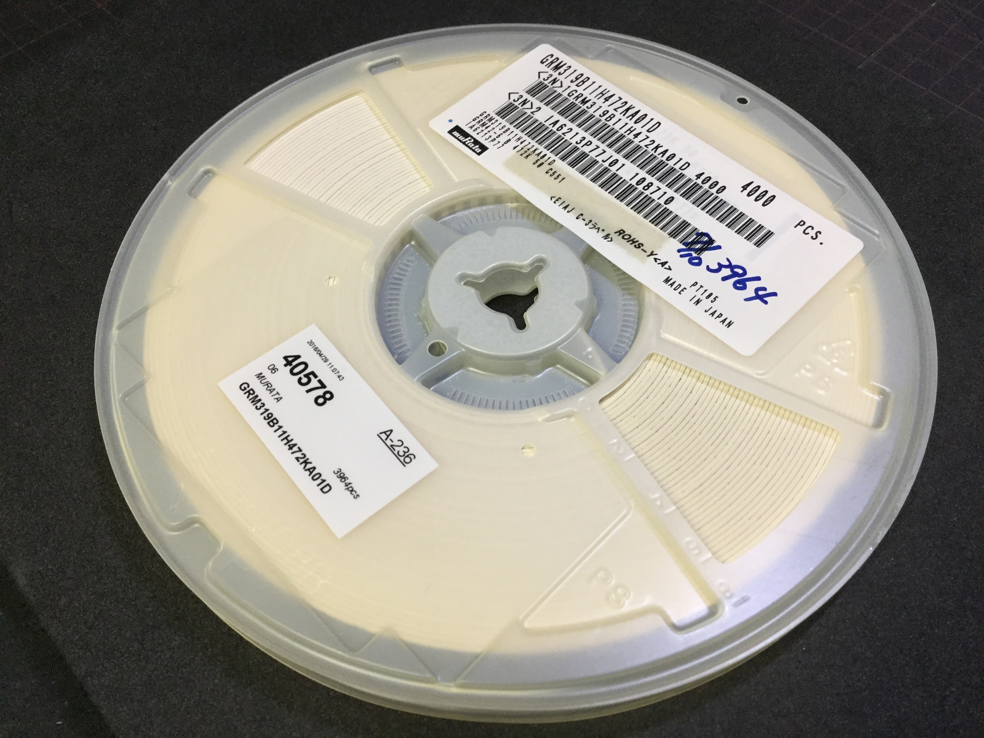 GRM319B11H472KA01D