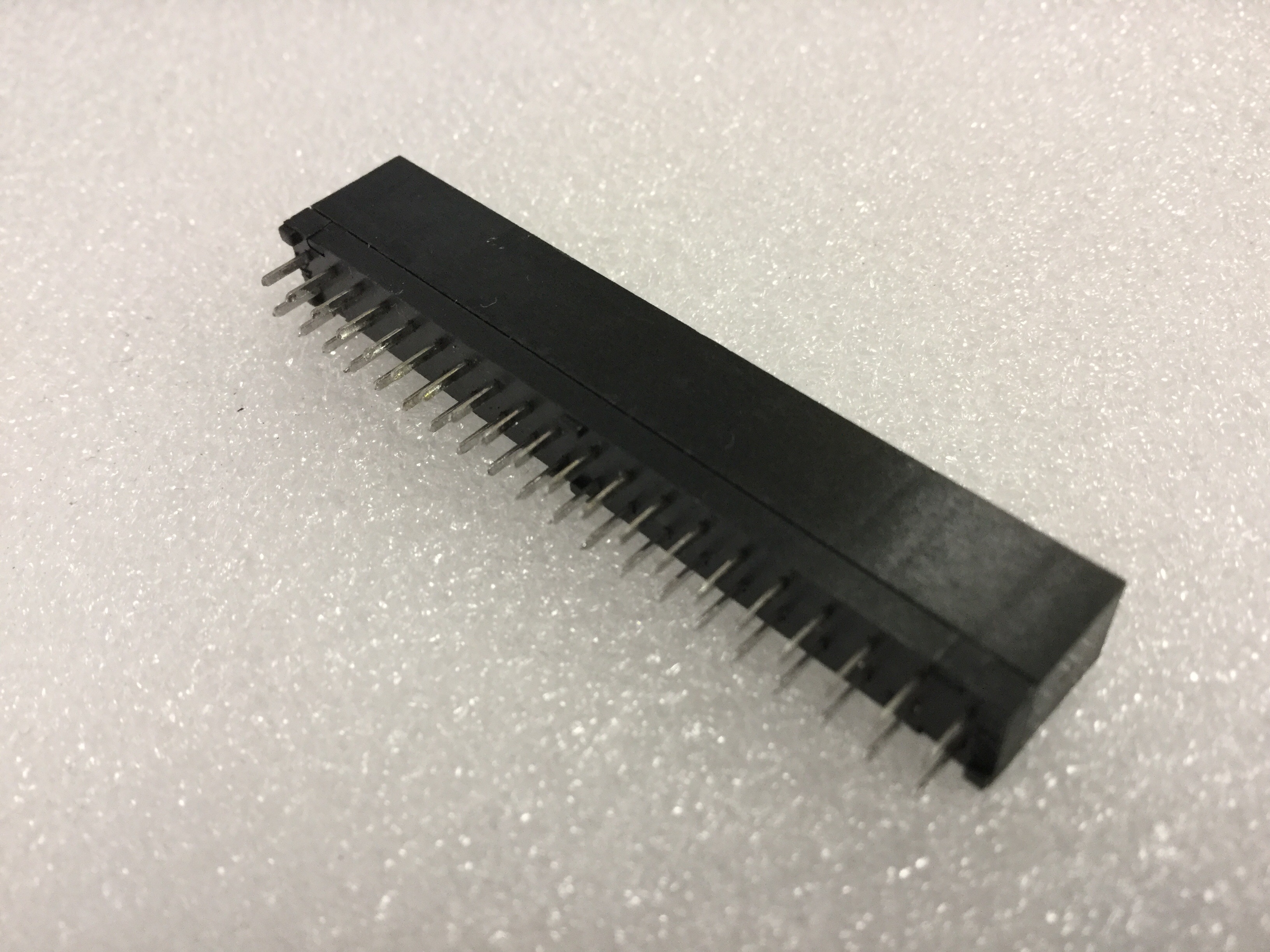HIF3H-40DA-2.54DSA