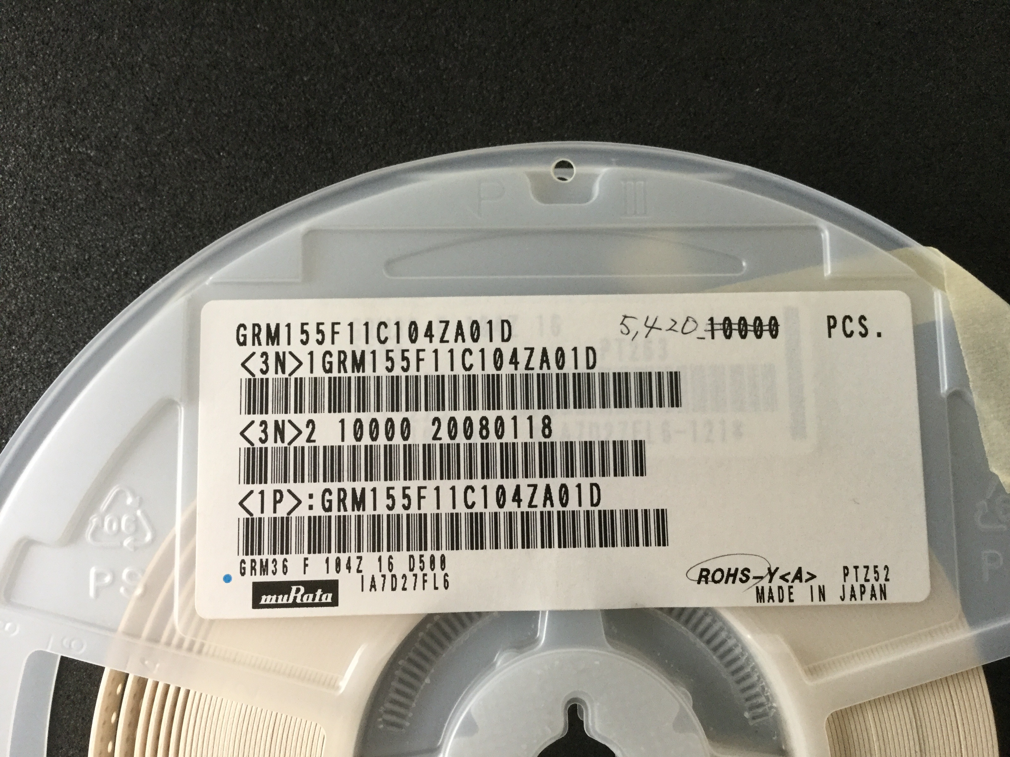 GRM155F11C104ZA01D