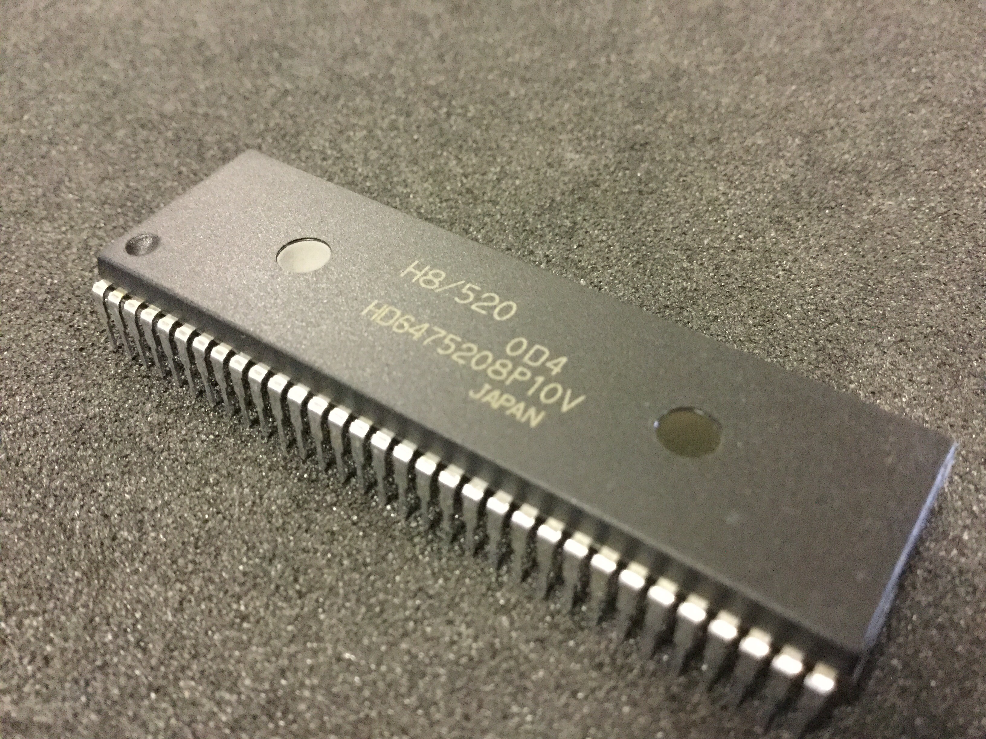 HD6475208P10V