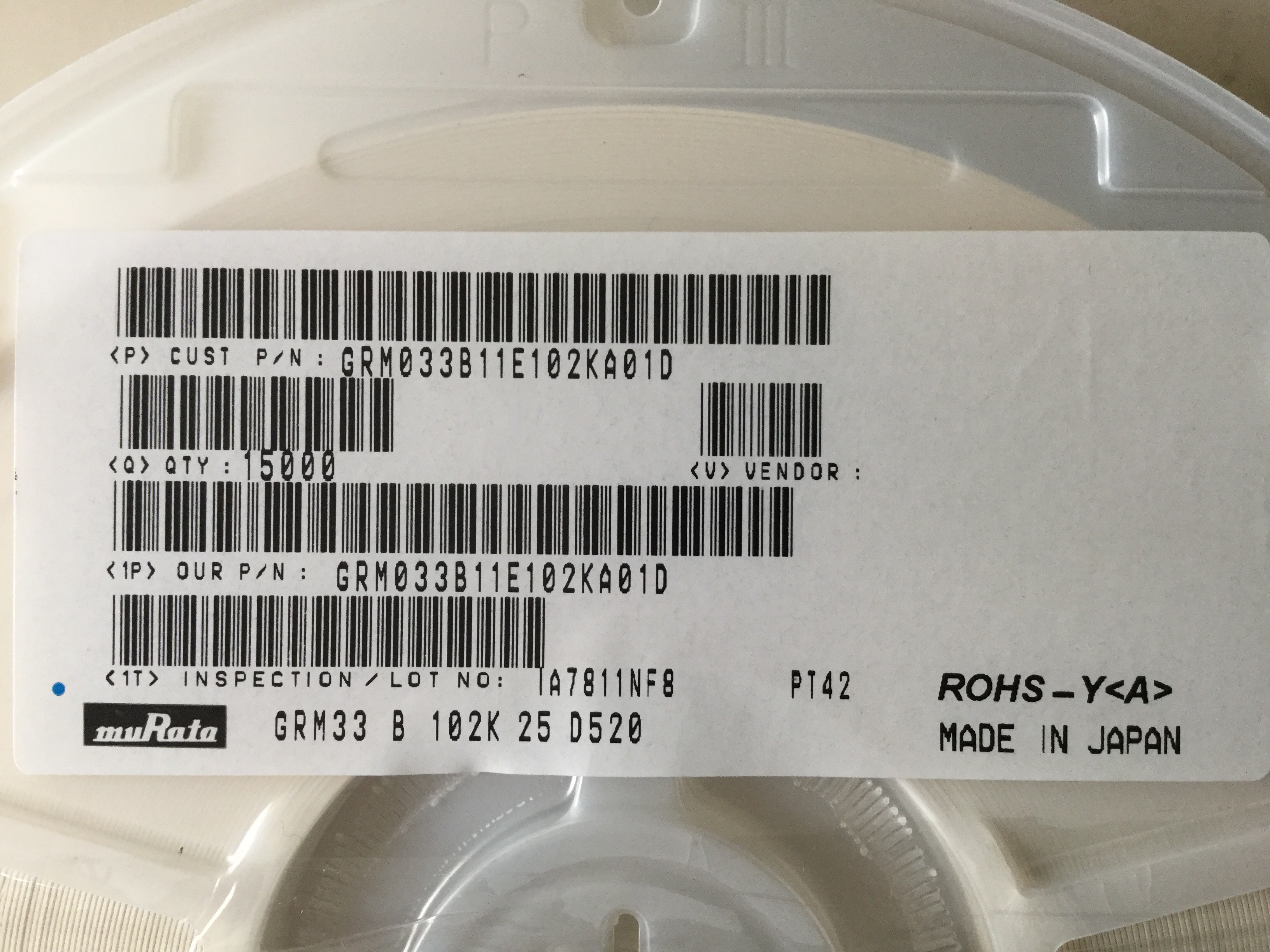 GRM033B11E102KA01D