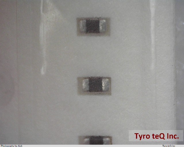 GRM155F11C104ZA01D