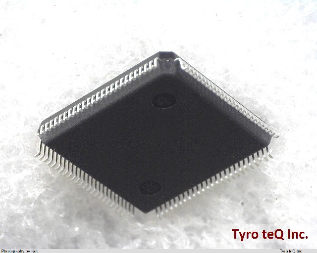 HD64F3048F16V
