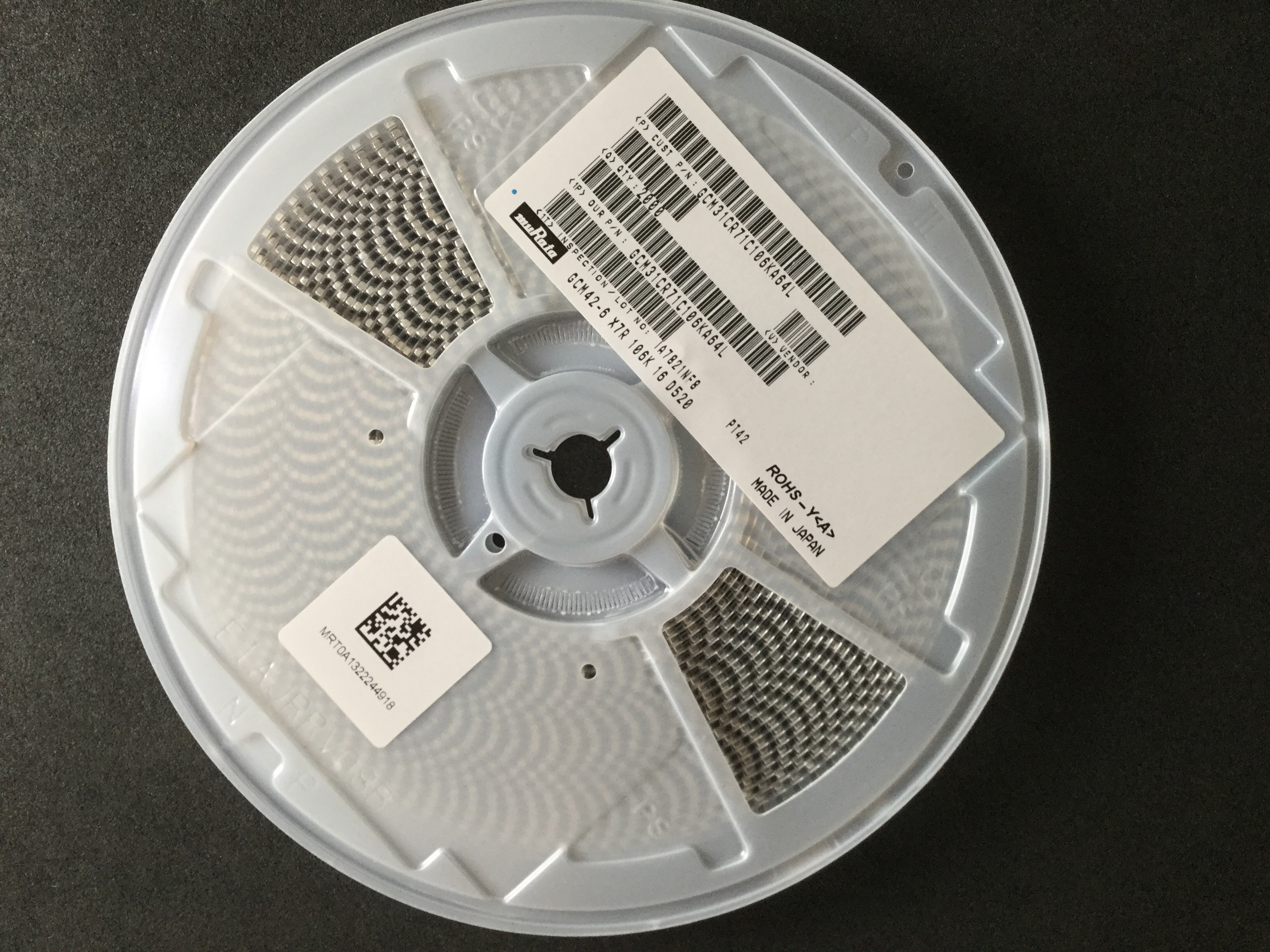 GCM31CR71C106KA64L