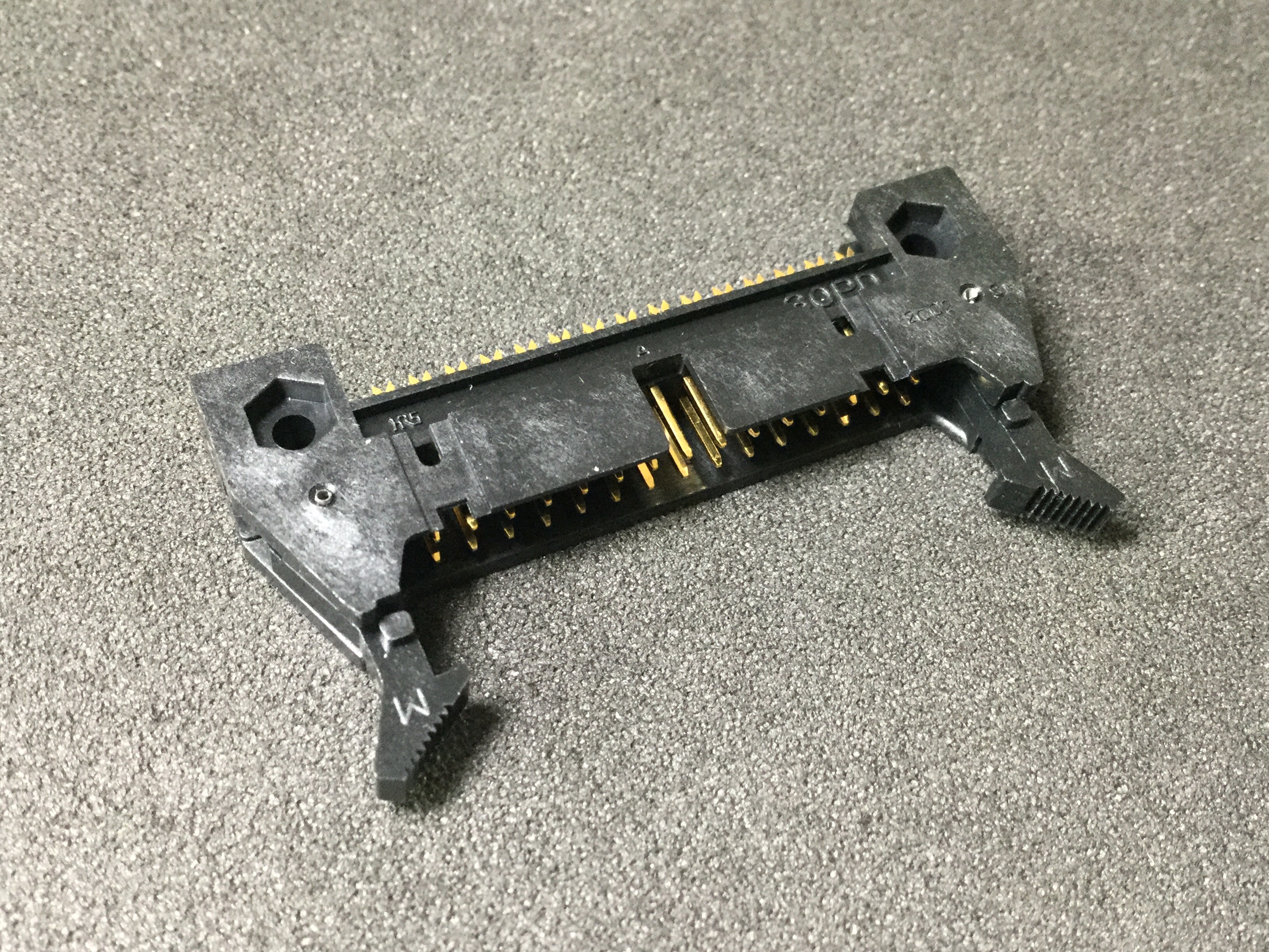 HIF3BA-30PD-2.54RMC