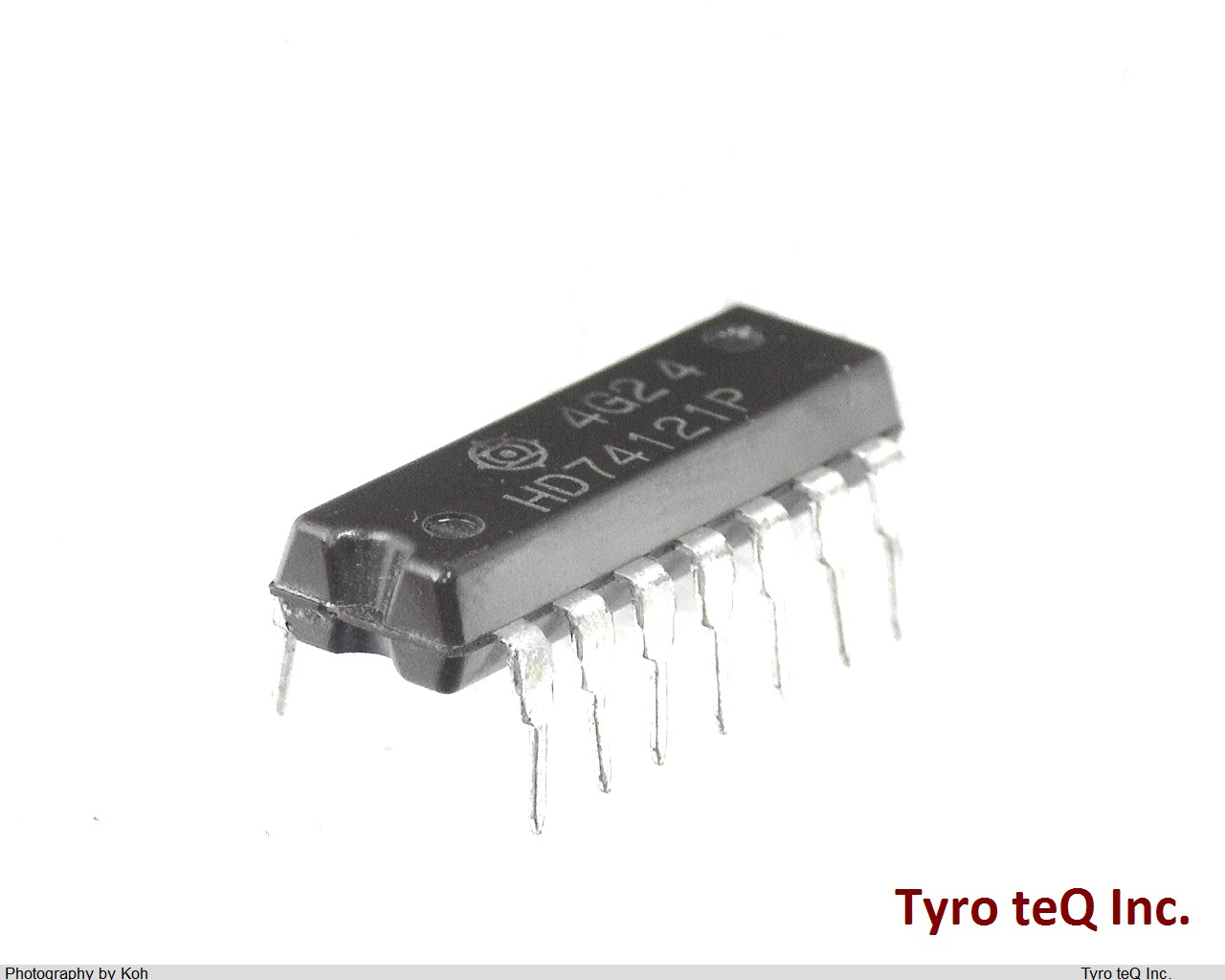 HD74121P