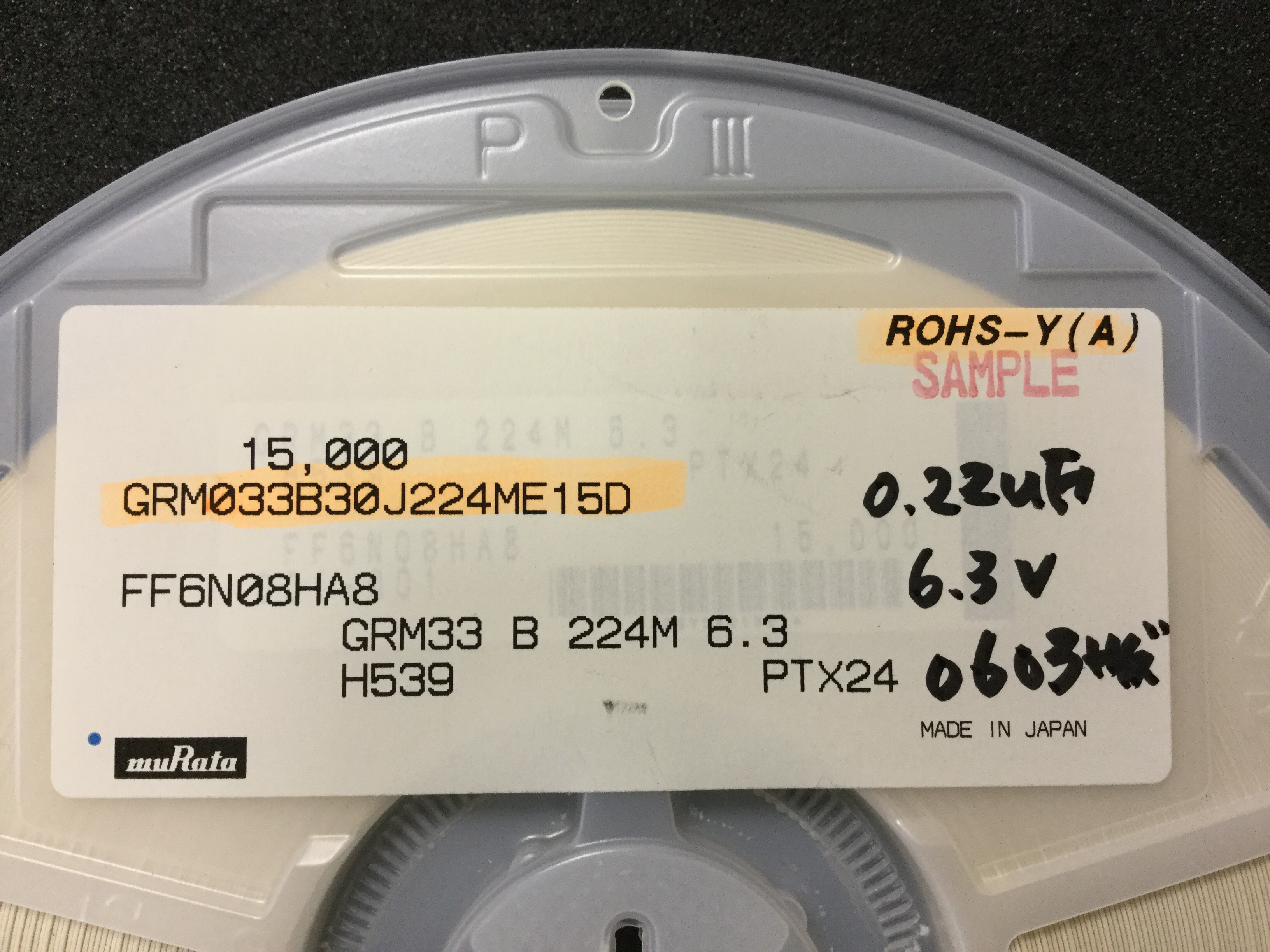 GRM033B30J224ME15D