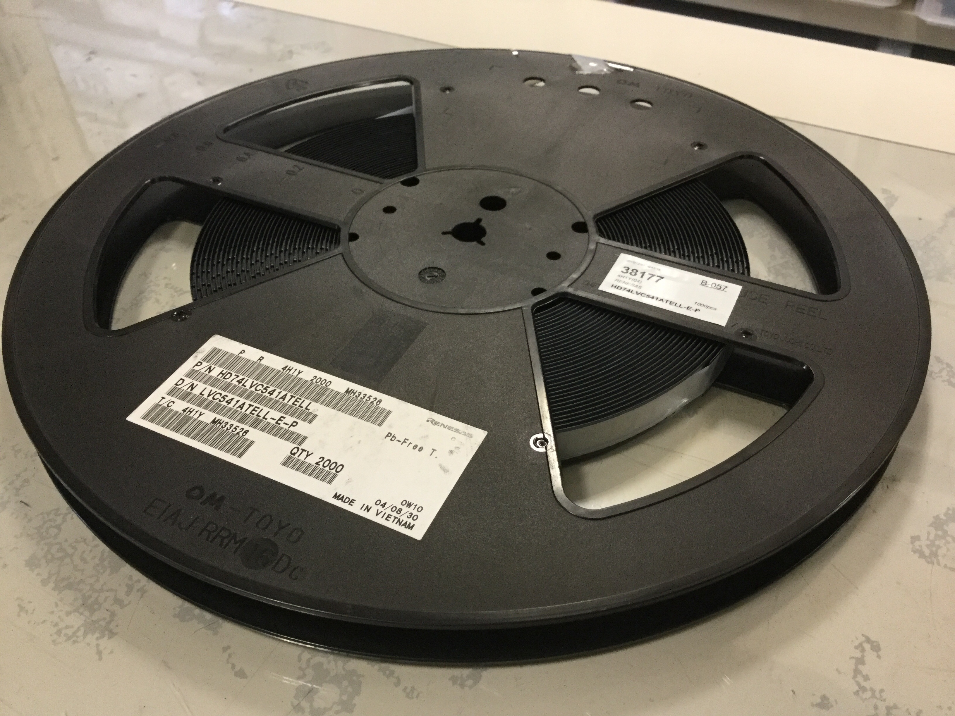 HD74LVC541ATELL-E-P