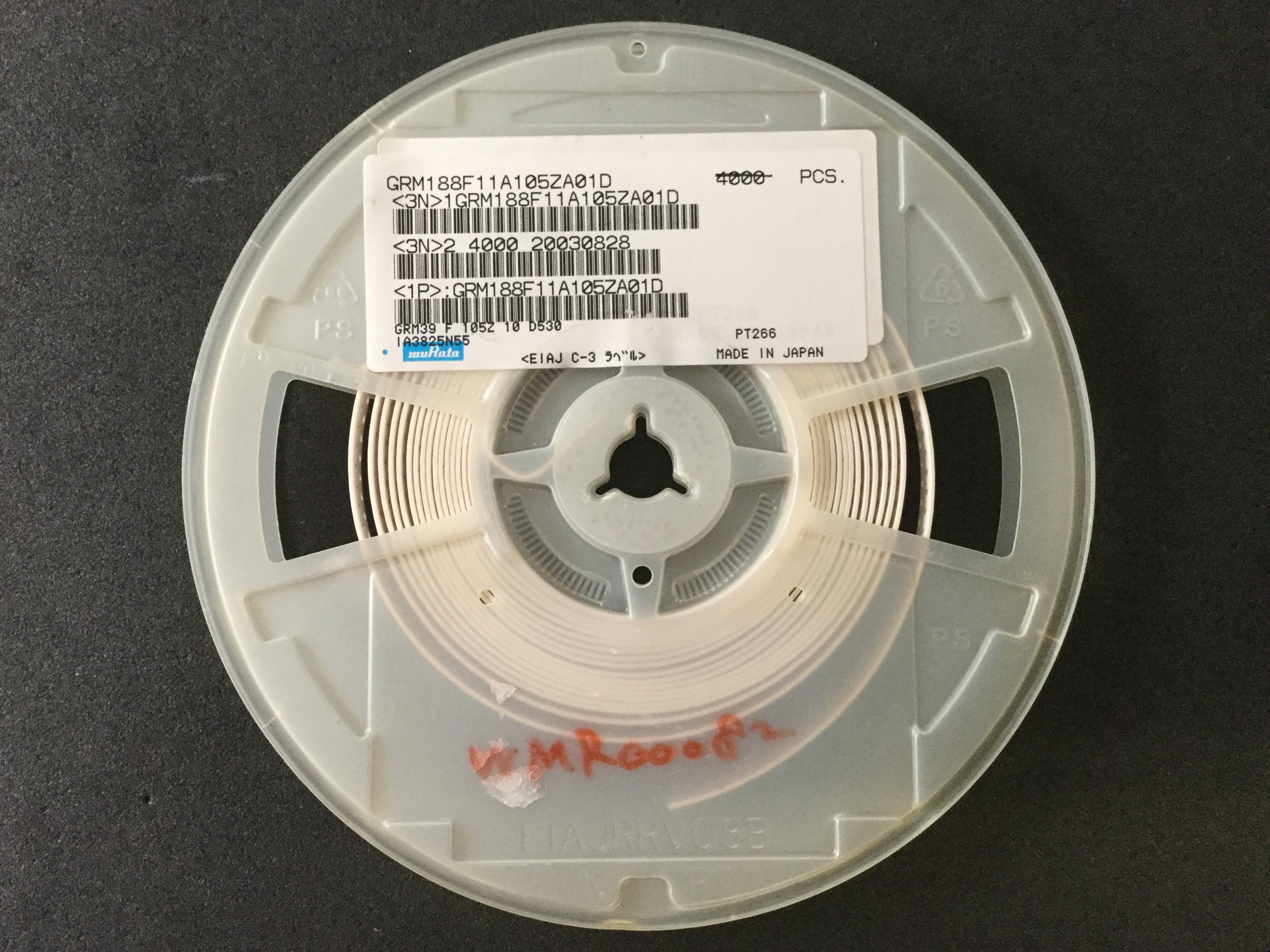 GRM188F11A105ZA01