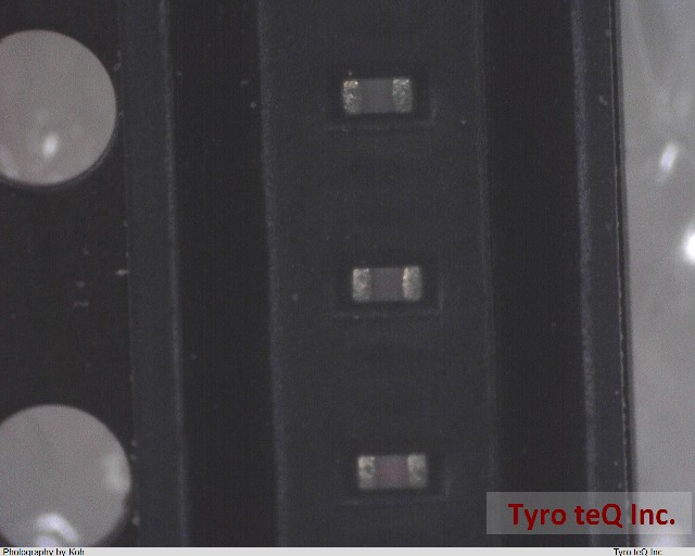 GJM0225C1E220JB01L