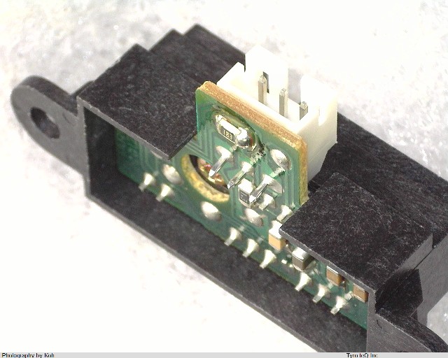 GP2D12