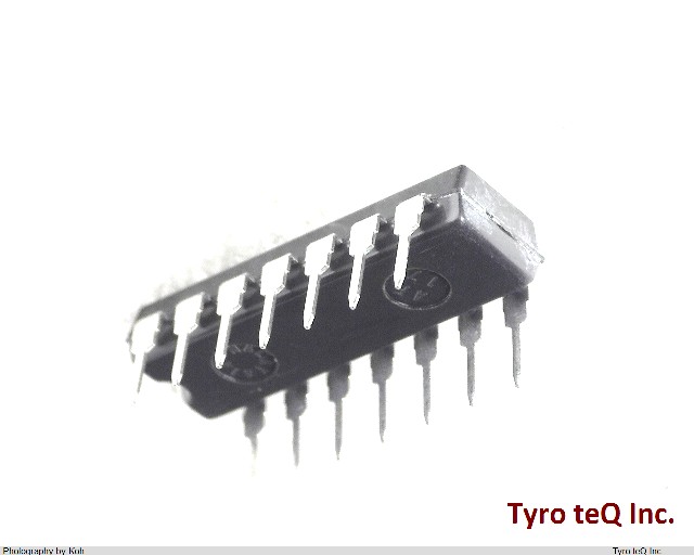 HD74HC00P