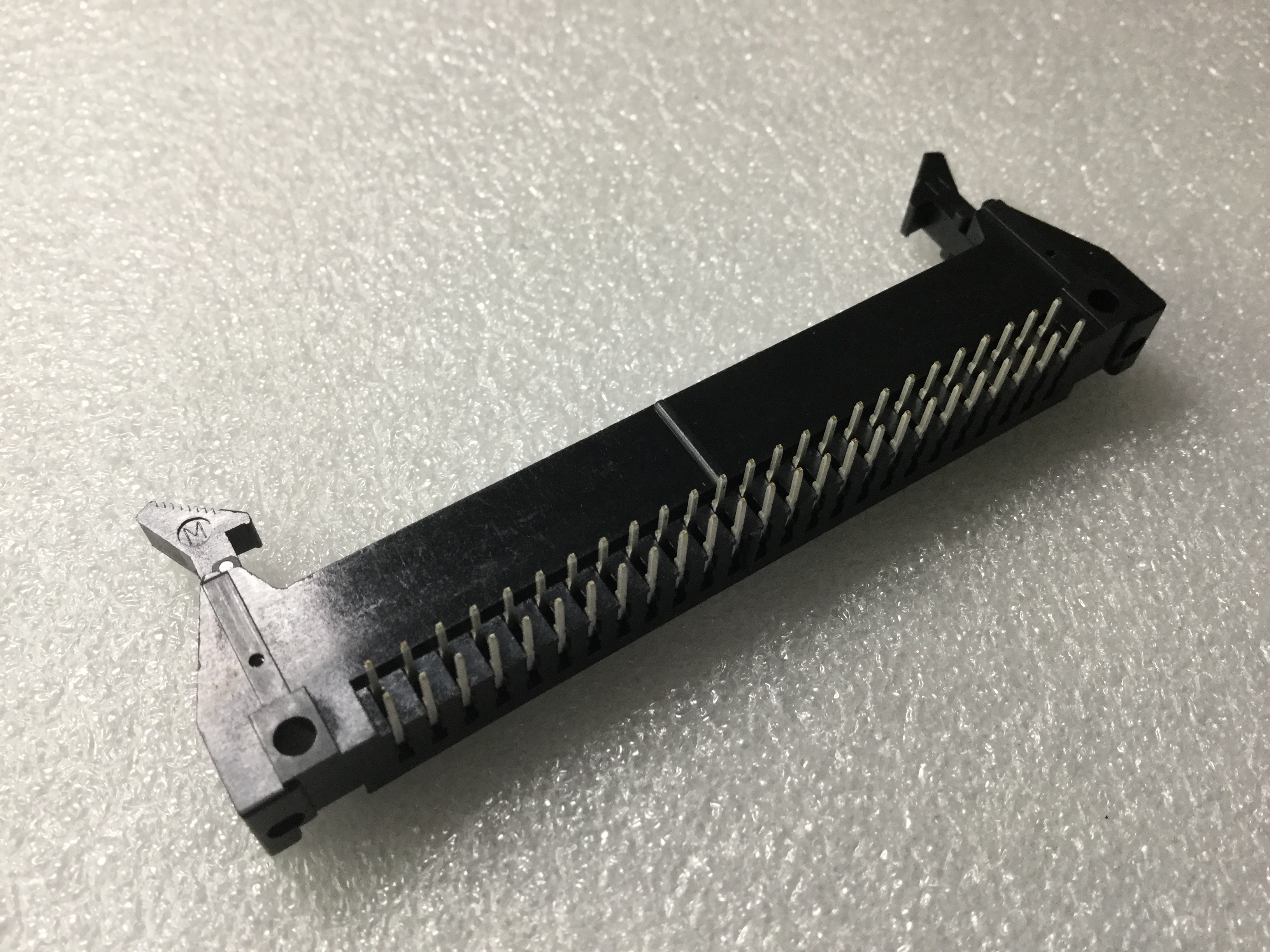 HIF3BB-50PA-2.54DS(71)