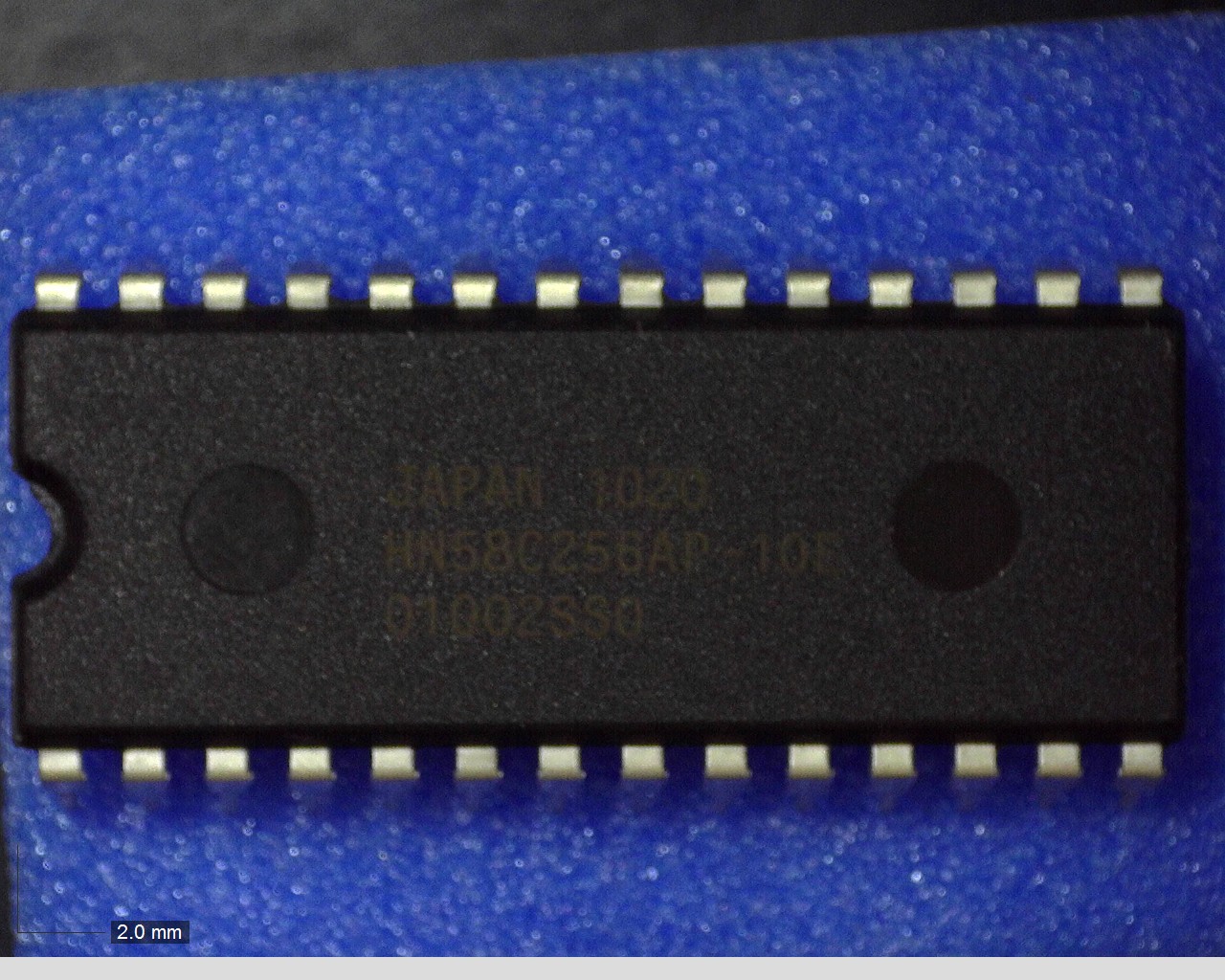 HN58C256AP-10E