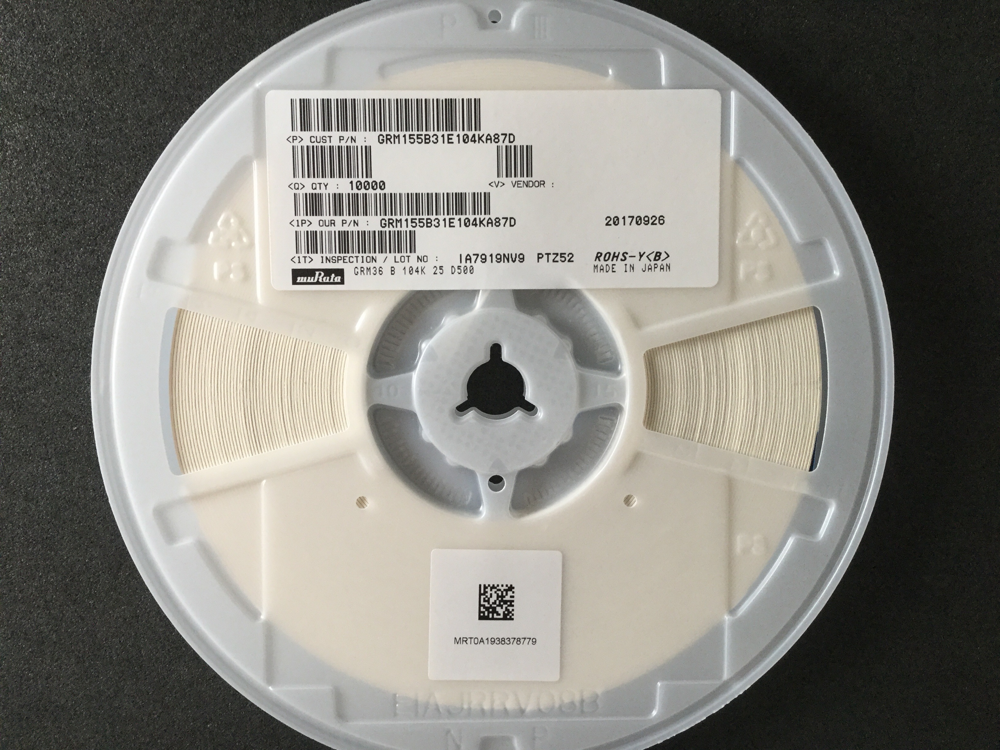 GRM155B31E104KA87D