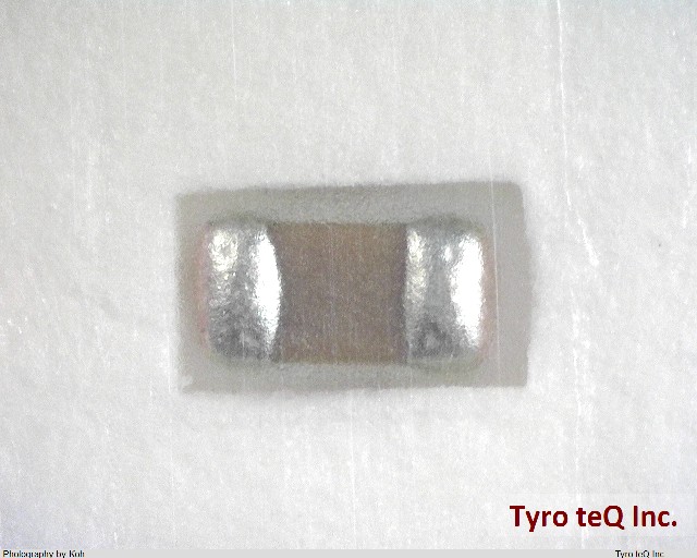 GRM188R11E104KA01D