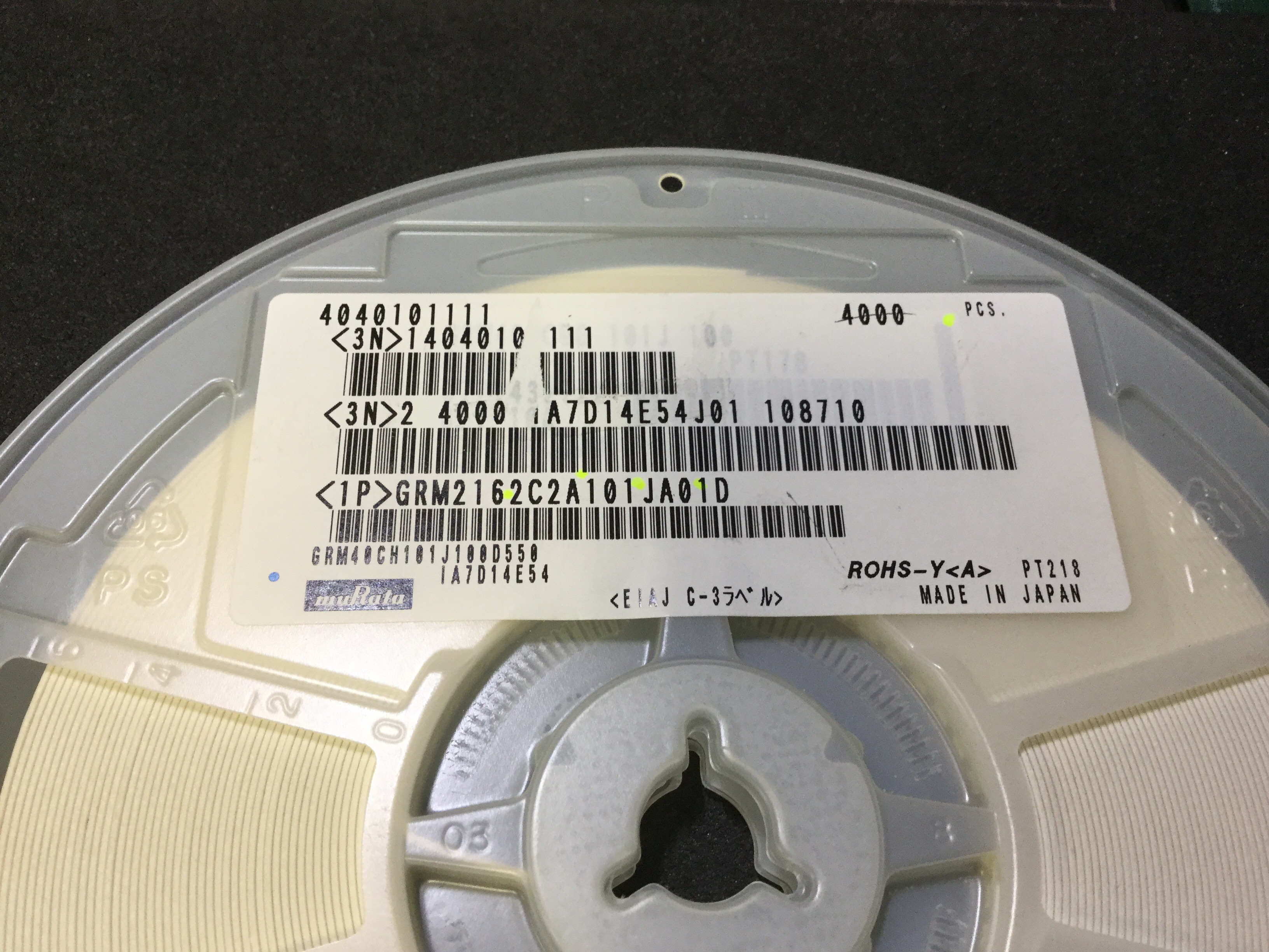 GRM2162C2A101JA01D