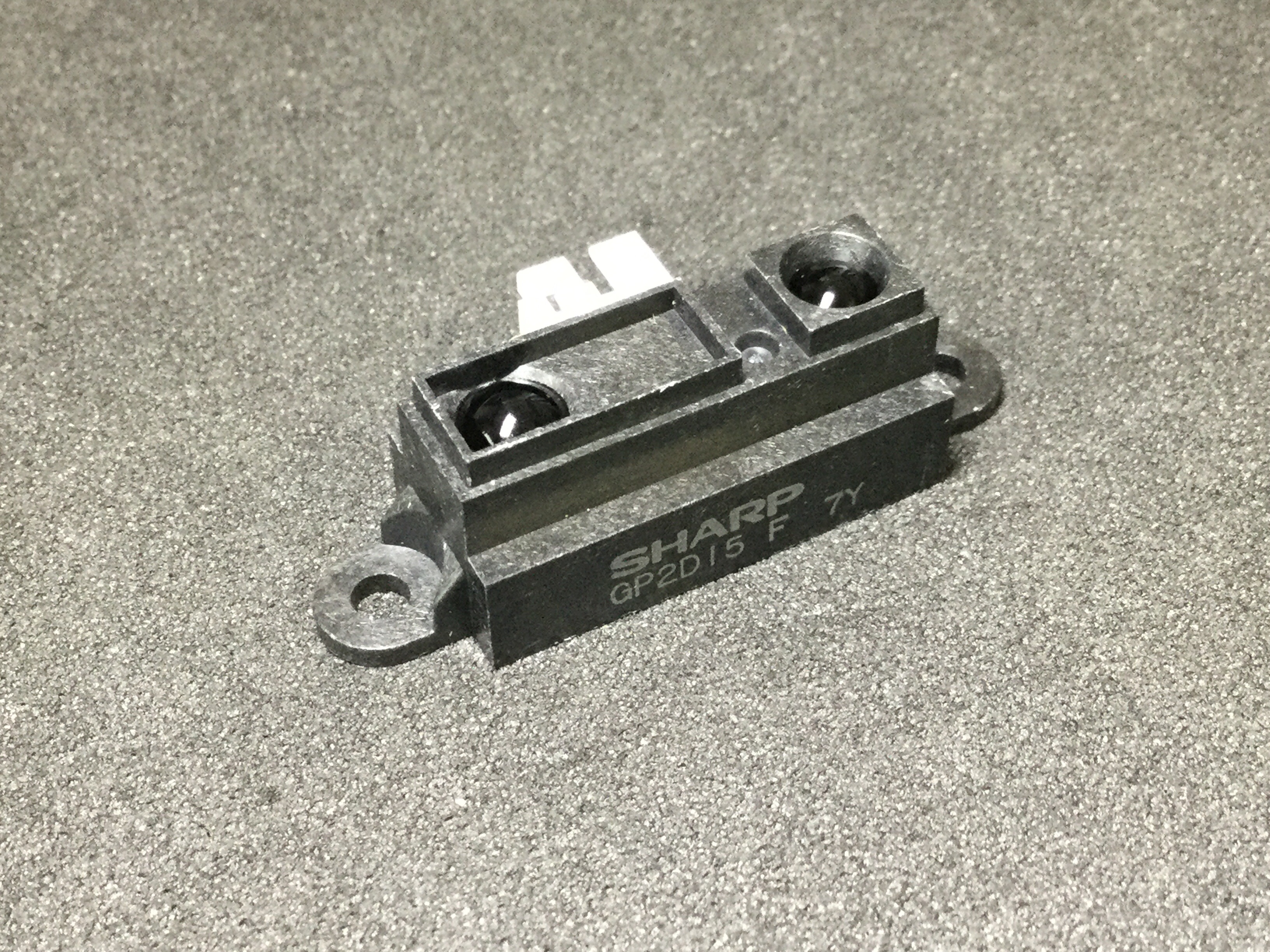 GP2D15