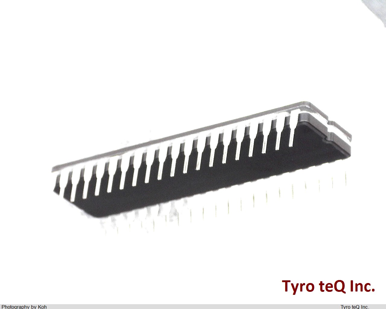 HN27C4096AG-10