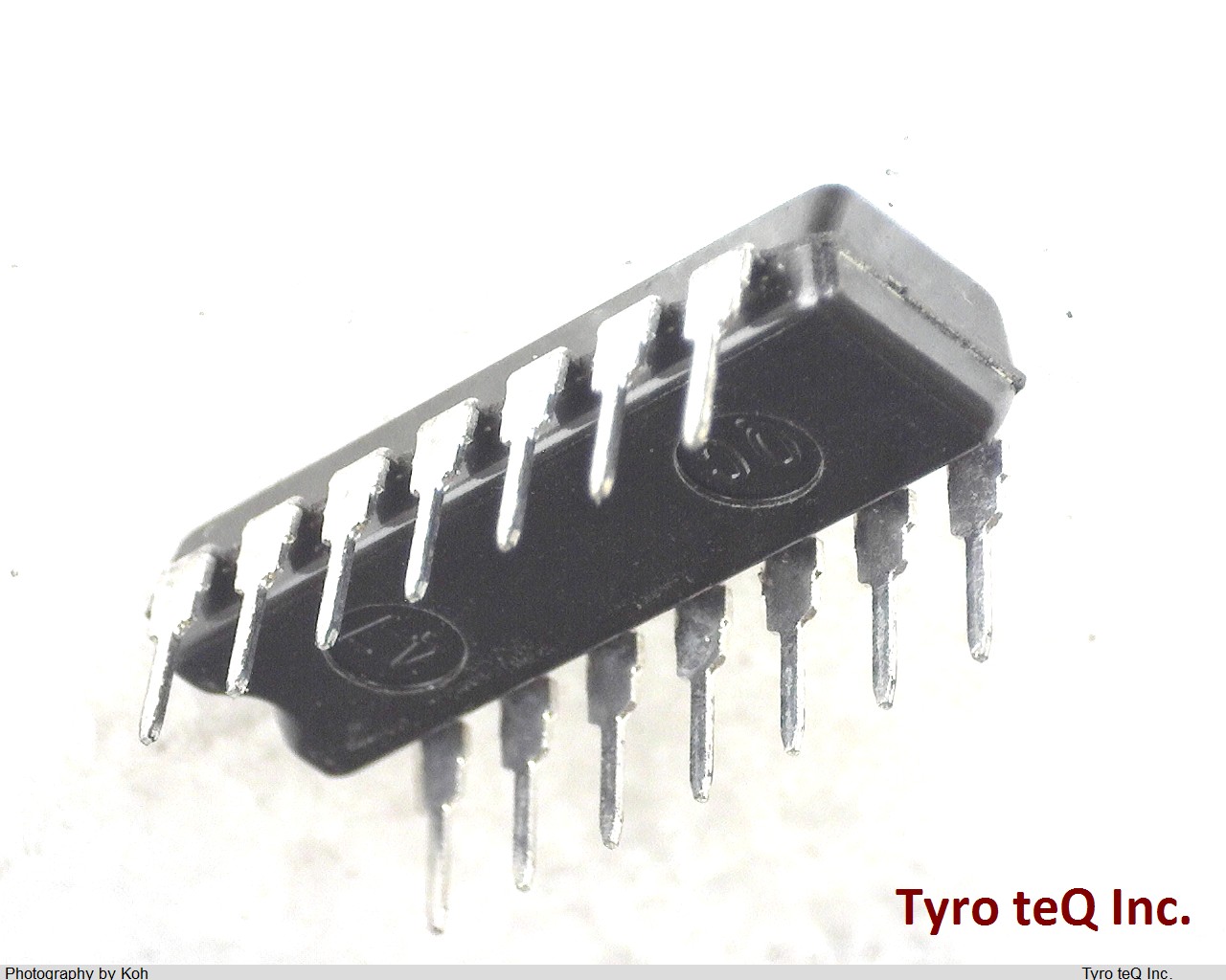 HD74LS03P