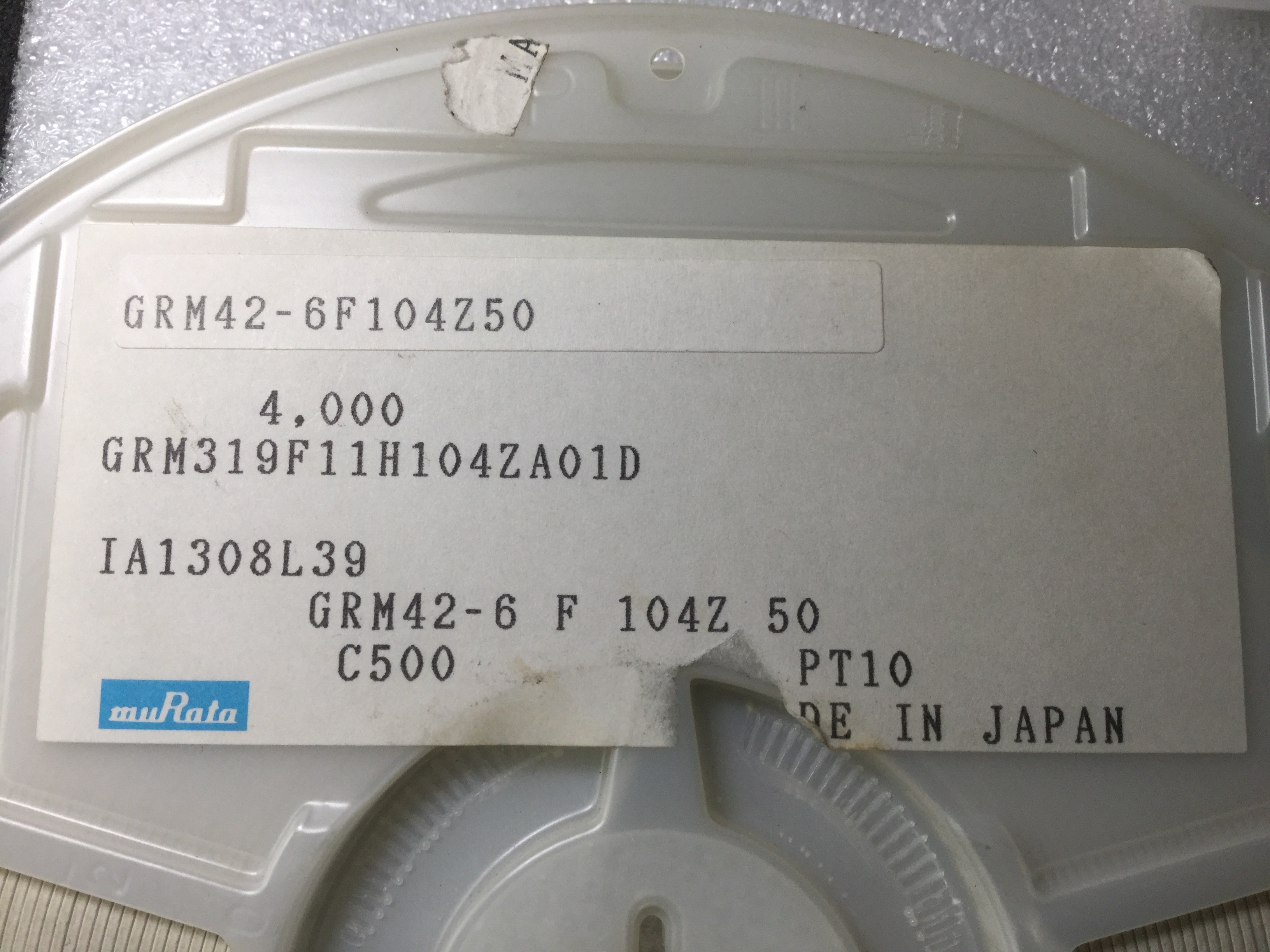GRM319F11H104ZA01D