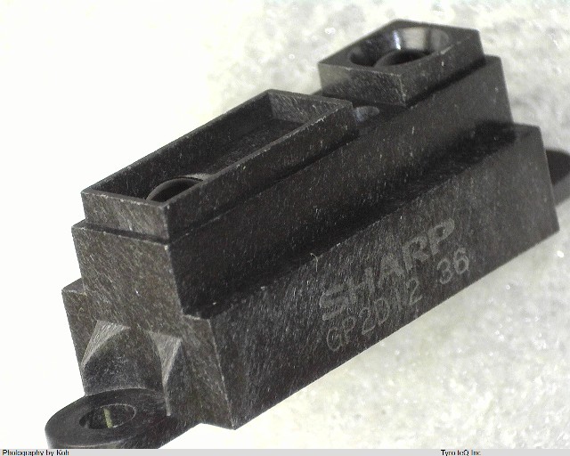 GP2D12